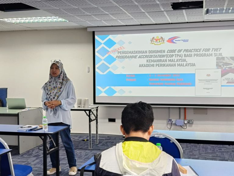 577811227_1323911362866292_82304112555736215_n